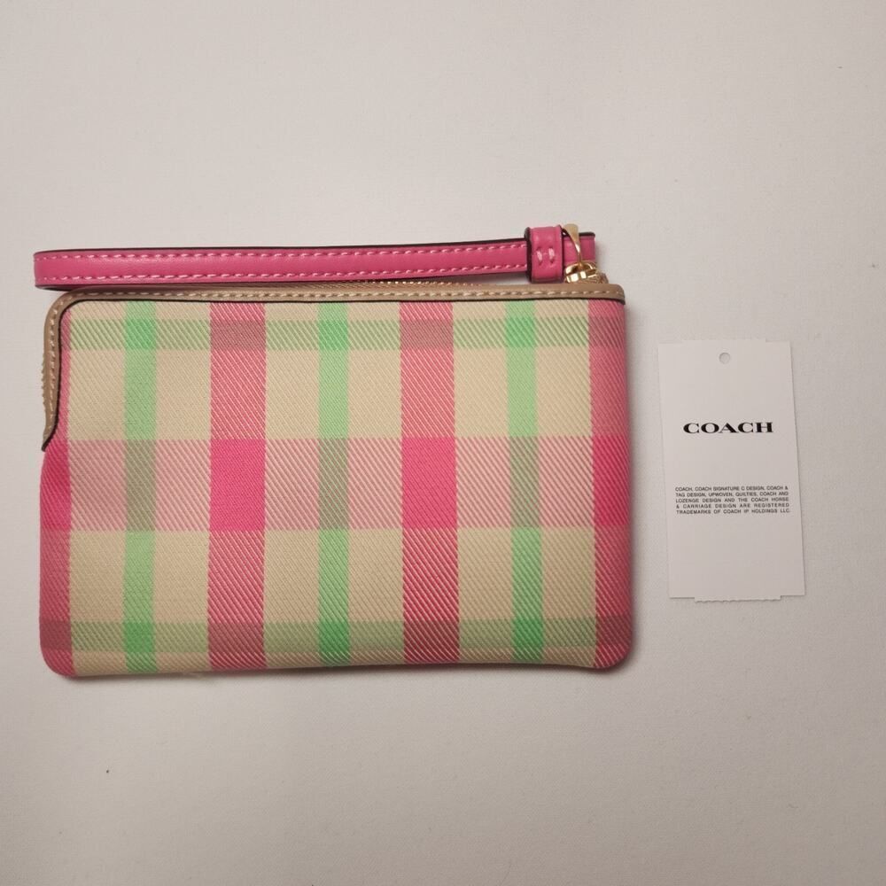 NWT Coach CBP18 Corner Zip Wristlet With Plaid IM/Pink Multi Gold Hardware - Picture 2 of 6